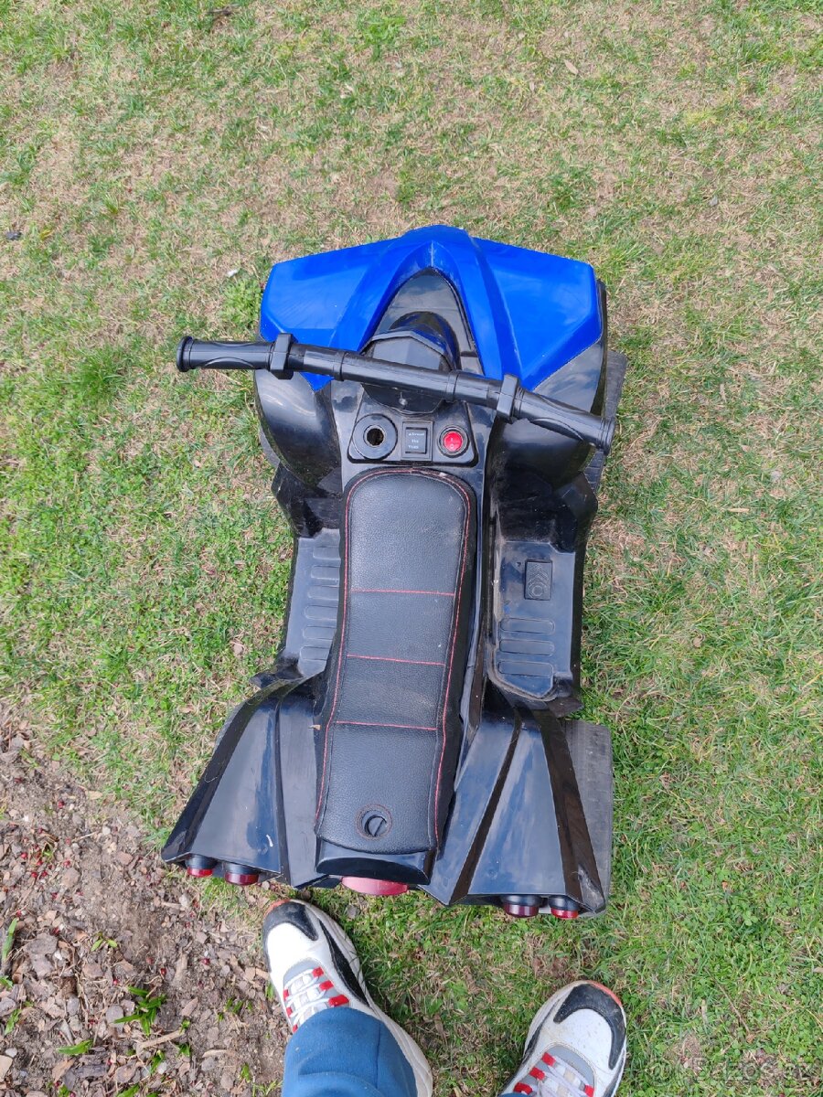 Dětská elektrická čtyrkolka - 6