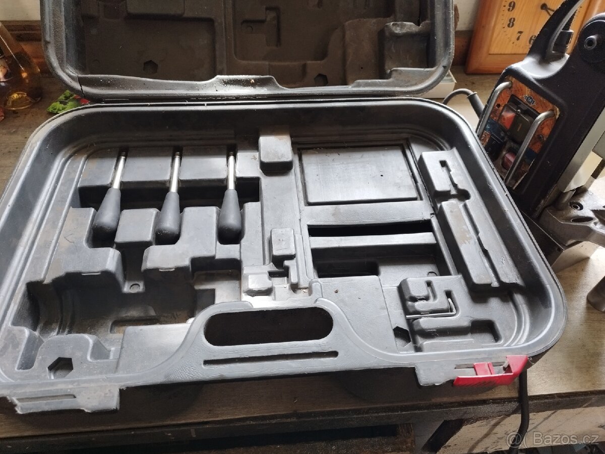 Magnetická vrtačka Evolution ME7500 + vrtáky a stojan - 6