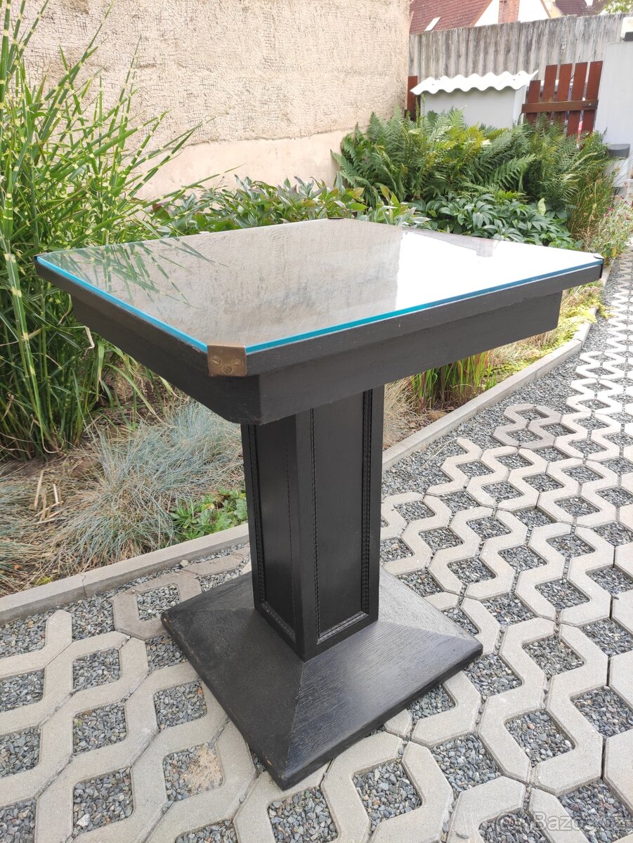 Starožitný secesní dřevěný stolek - 6