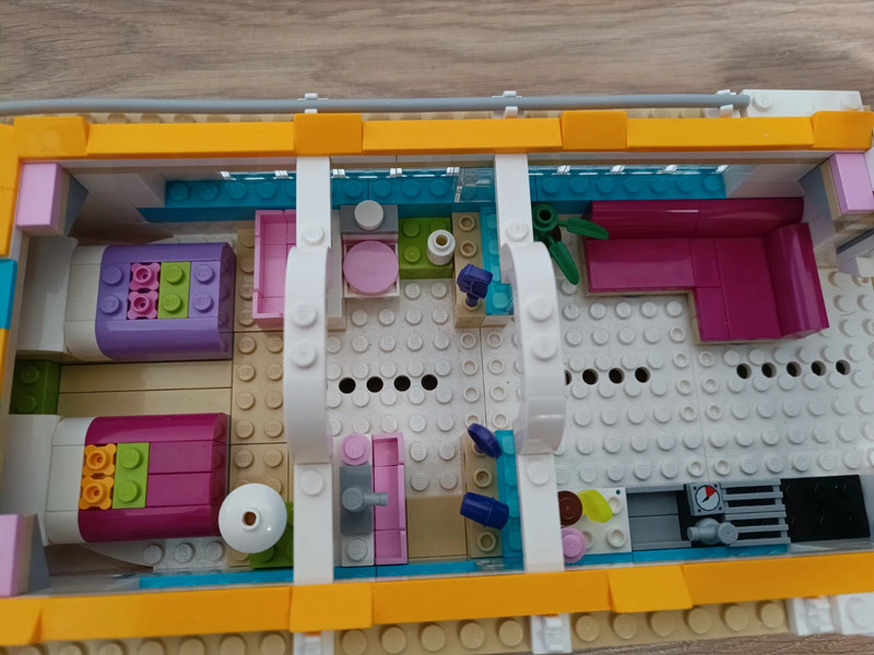 LEGO Friends 41015 Výletní loď za delfíny - 6