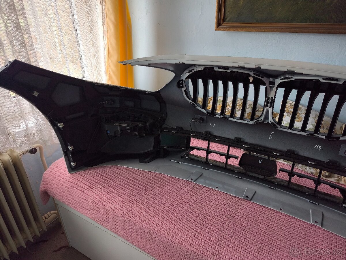 Prodám přední nárazník BMW 1 F40 - 6