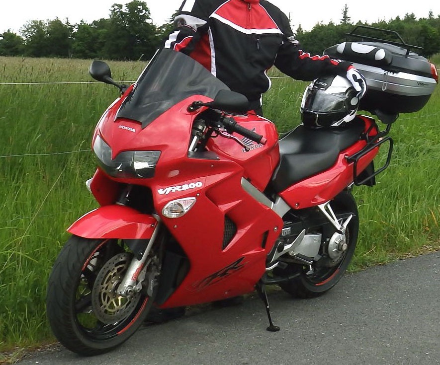 Honda VFR800FI - 6