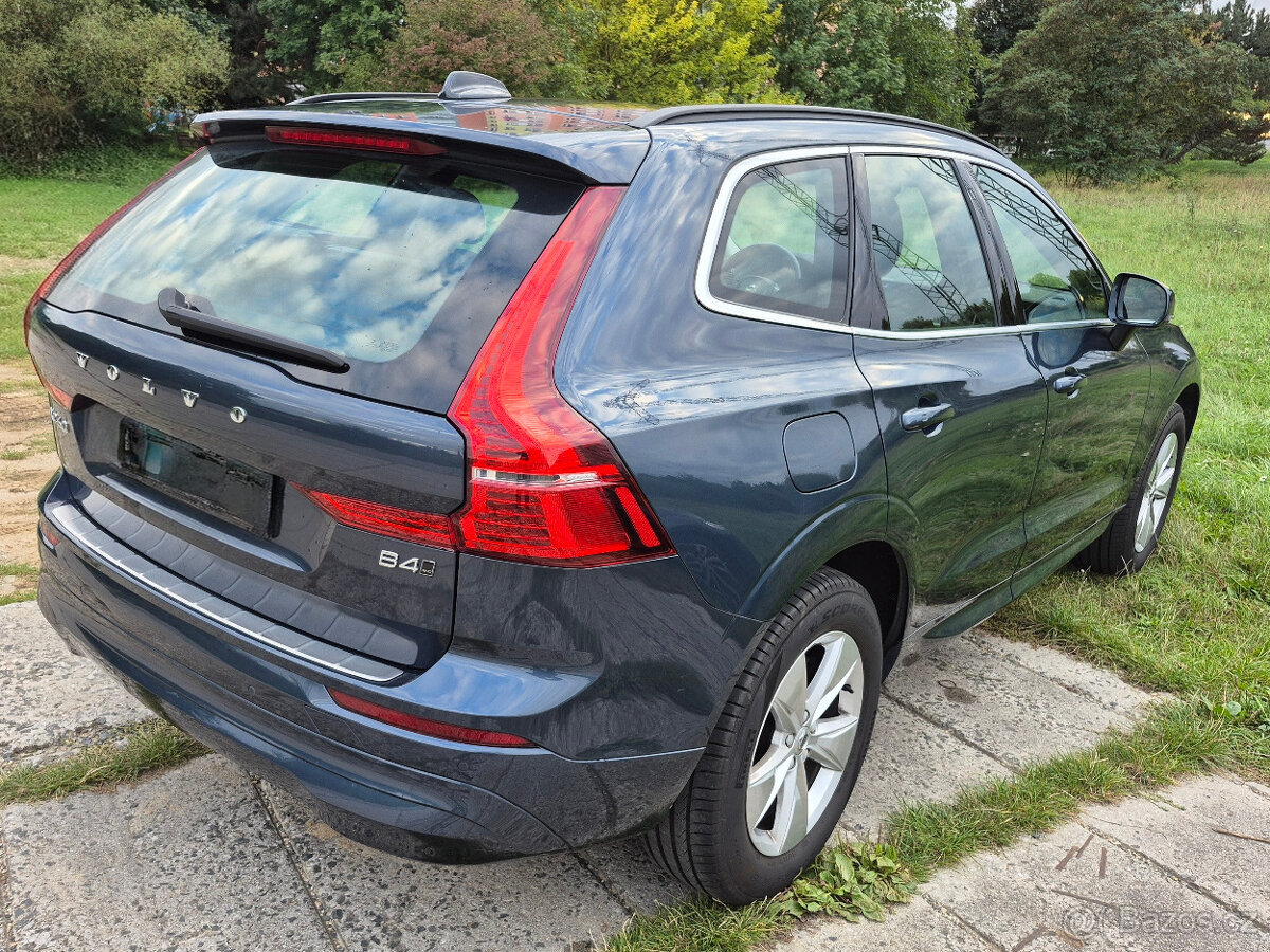 XC60 B4 AWD MOMENTUM AUT CZ - 6