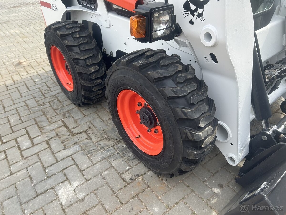 Bobcat S 650 nakladač - 6