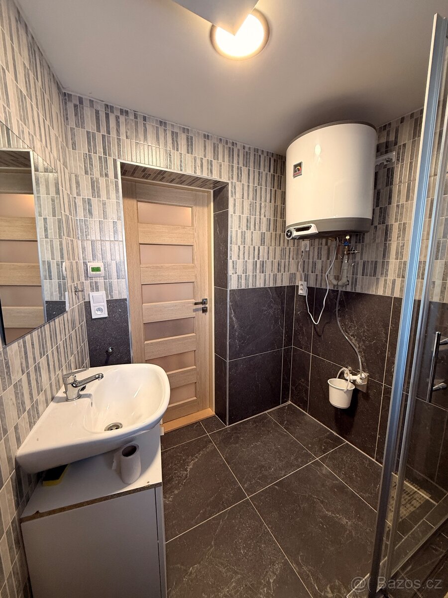 Pronájem bytu 2kk - 6