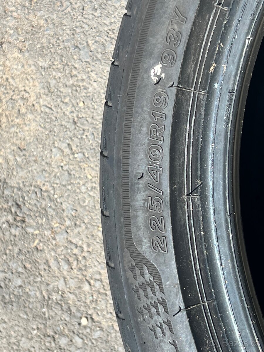 Sada letních pneumatik Bridgestone |225/40/19| - 6