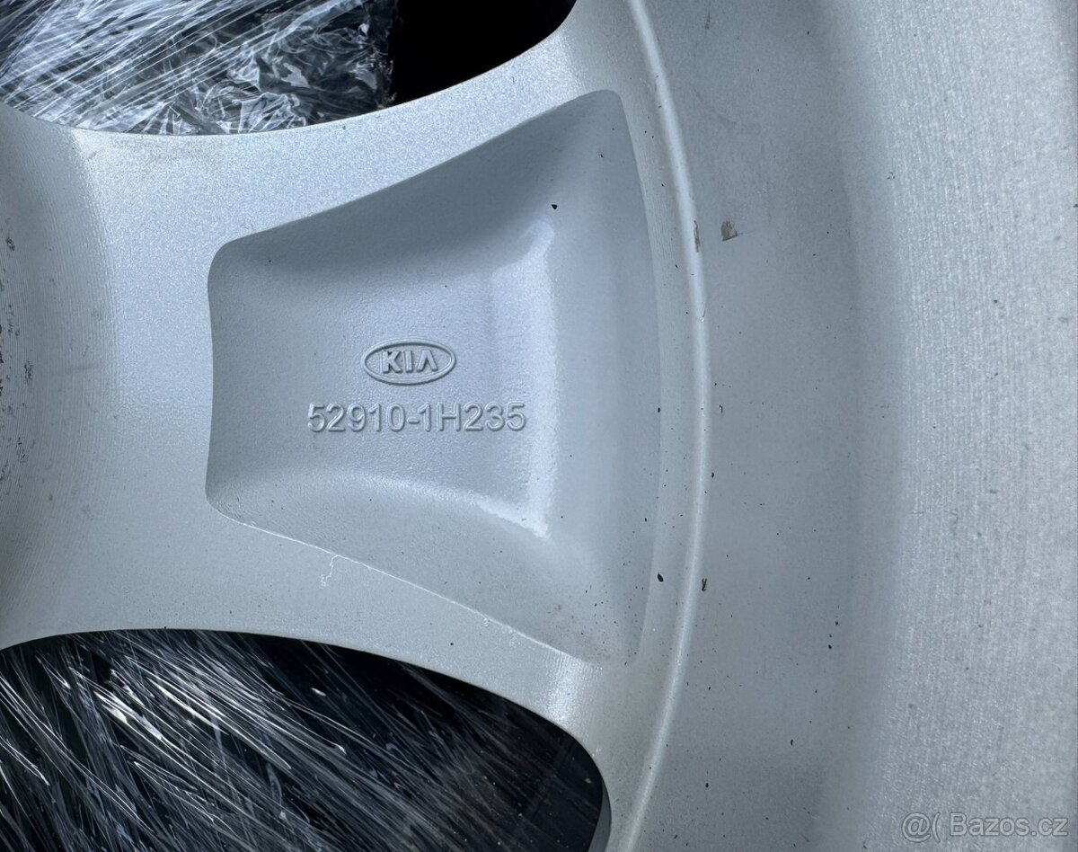 originální alu kola Kia 16", rozteč šroubů 5x114,3 - 6
