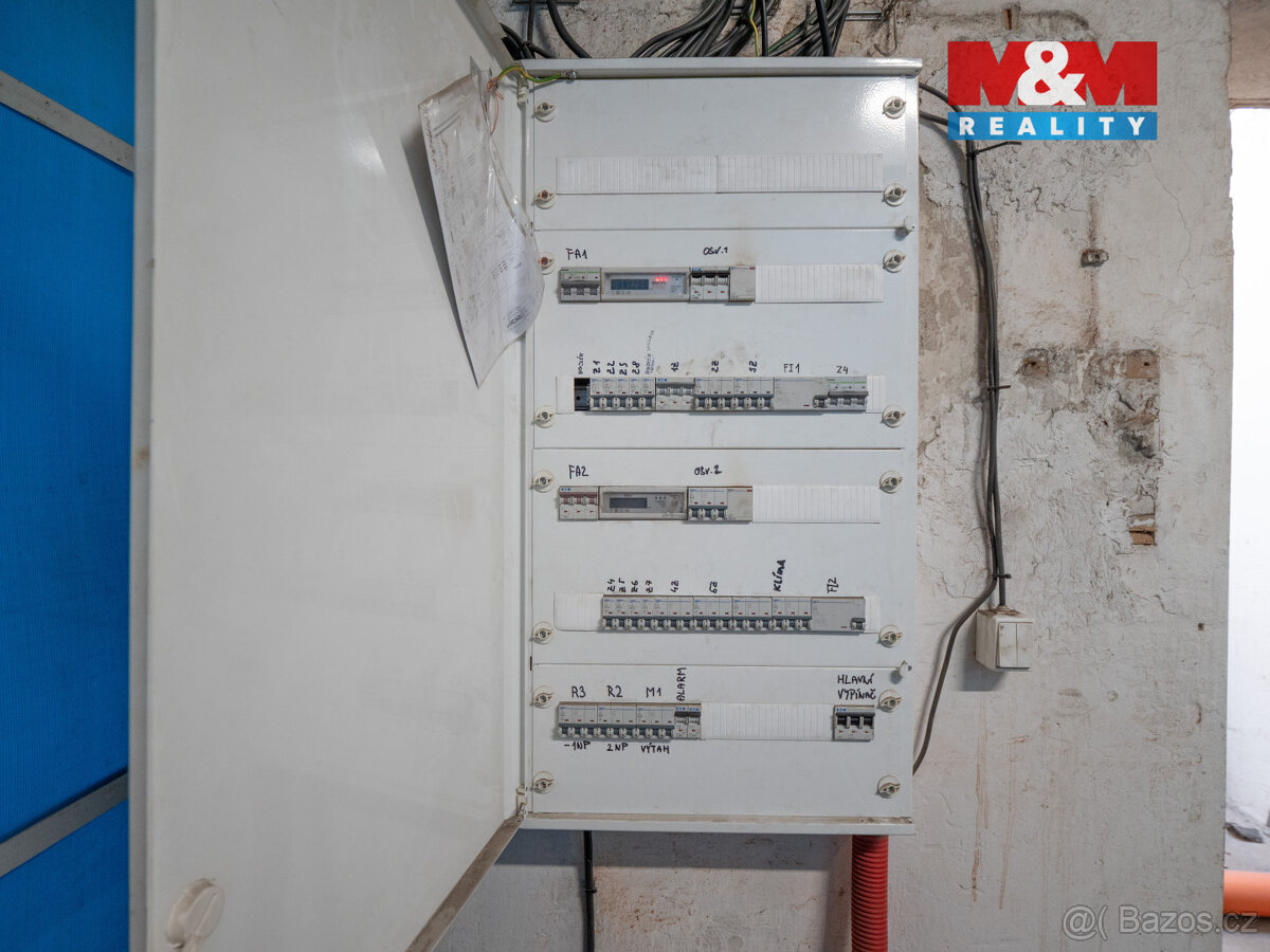 Pronájem výrobního objektu, 821 m², Orlová, ul. Nádražní - 6