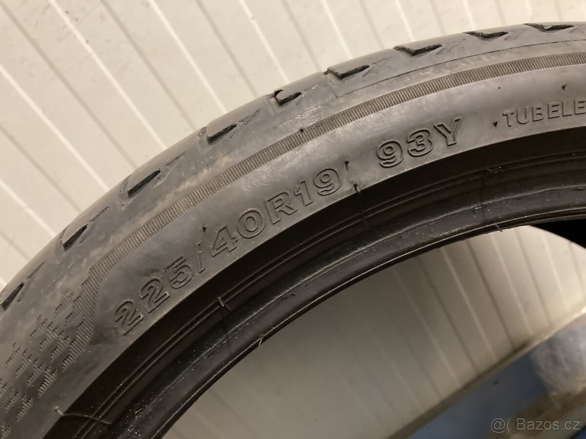 Letní pneu 2 kusy 225/40/19 Bridgestone runflat - 6