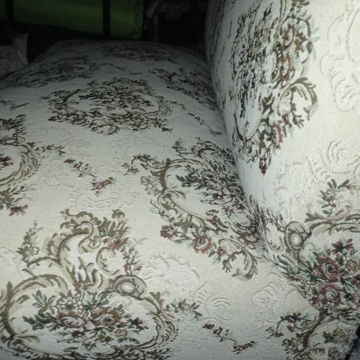 STAROŽITNÁ SEDACÍ SOUPRAVA - 6