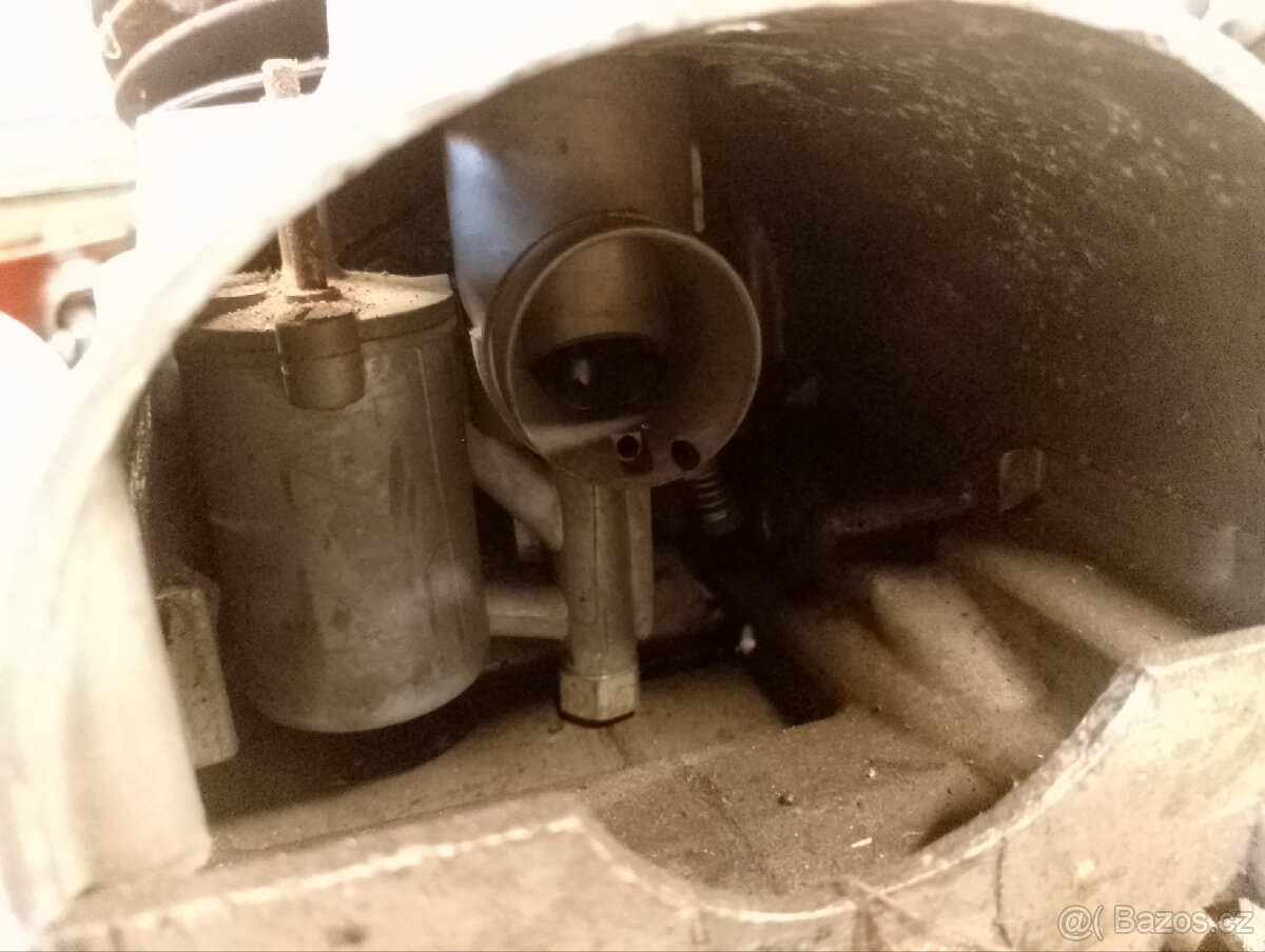 ČZ 175 motor - 6