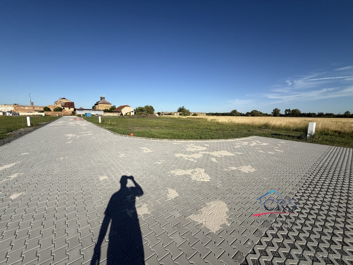 St. pozemek 972 m2, kompletně zasíťovaný, Sány - okr. Nymbur - 6