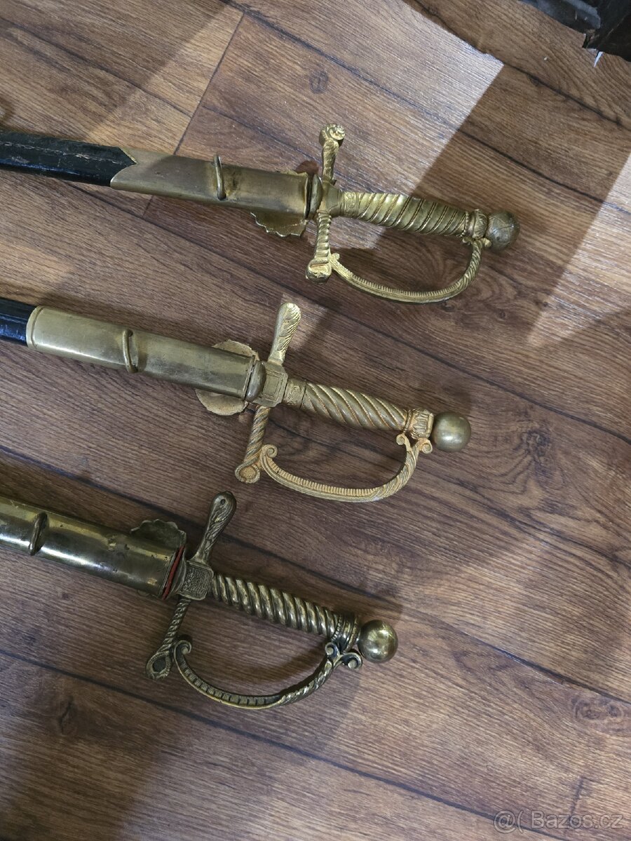 KRASNÉ STARÉ DRAŽNÍ ŠAVLE/ KORDY RU VZOR 1891 - 6