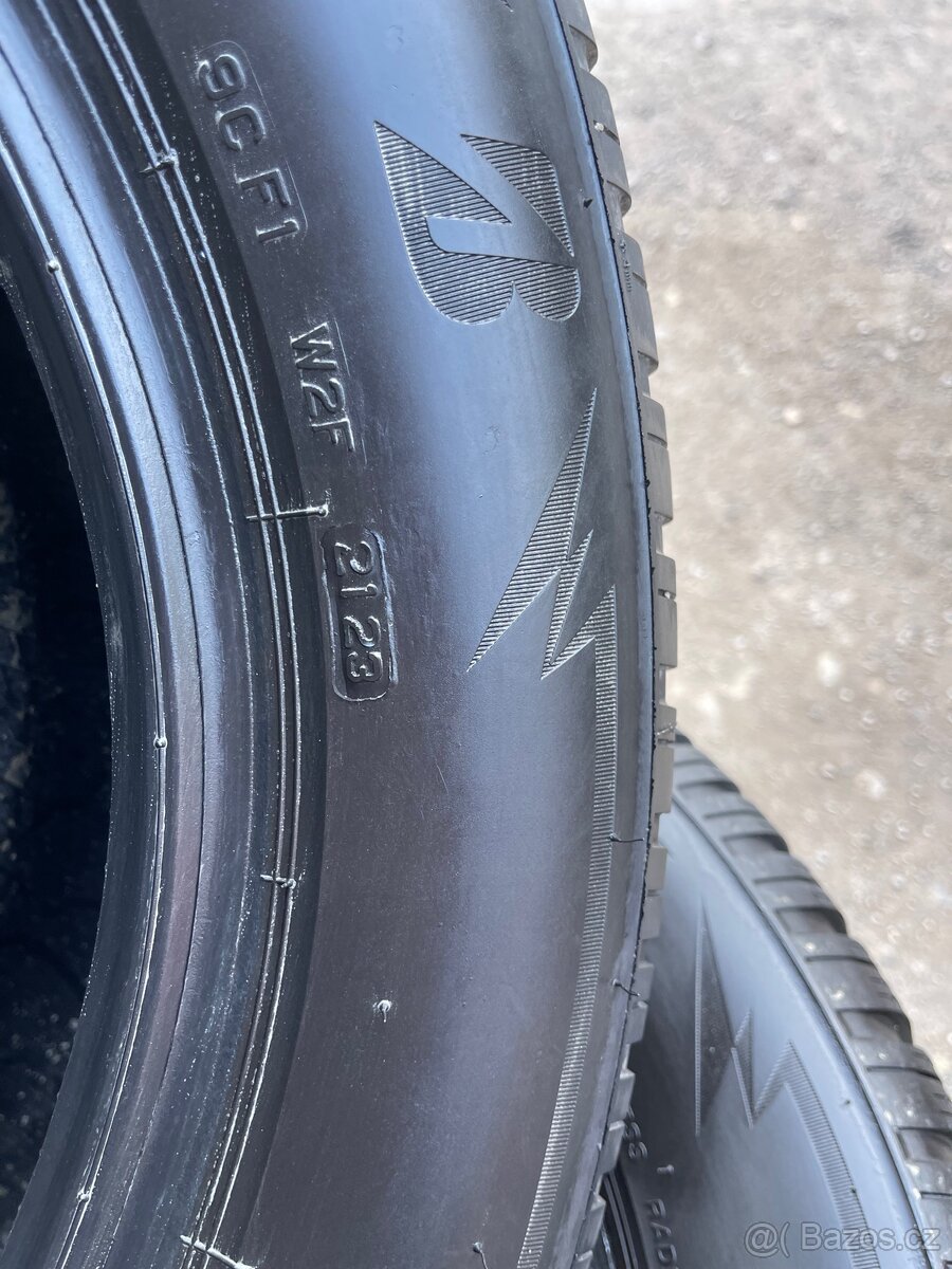 Zimní pneu 215/60/16 Bridgestone dot 23 - 6