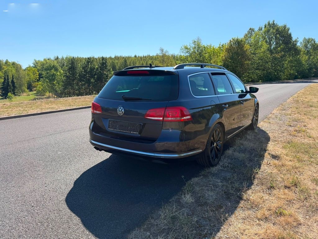 VOLKSWAGEN PASSAT 103KW - 6