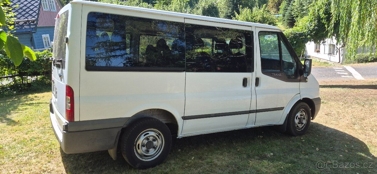 Ford Transit 9 míst - 6