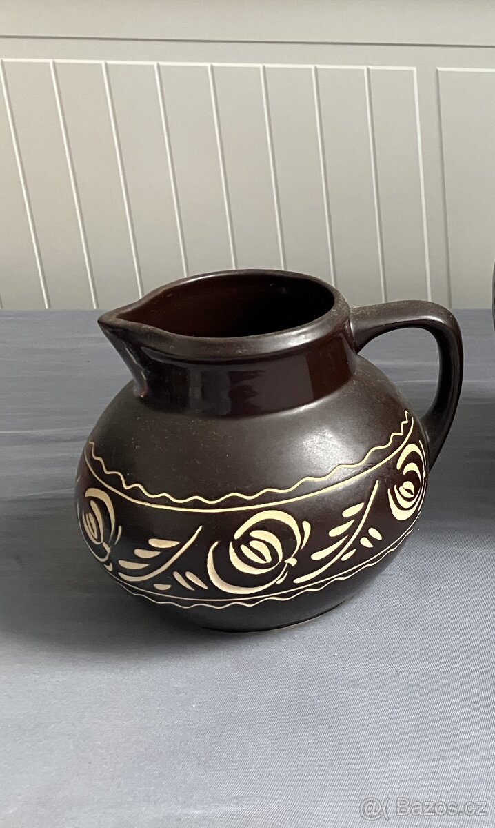 Keramický džbán, zdobeno rytím, 2 l - 6
