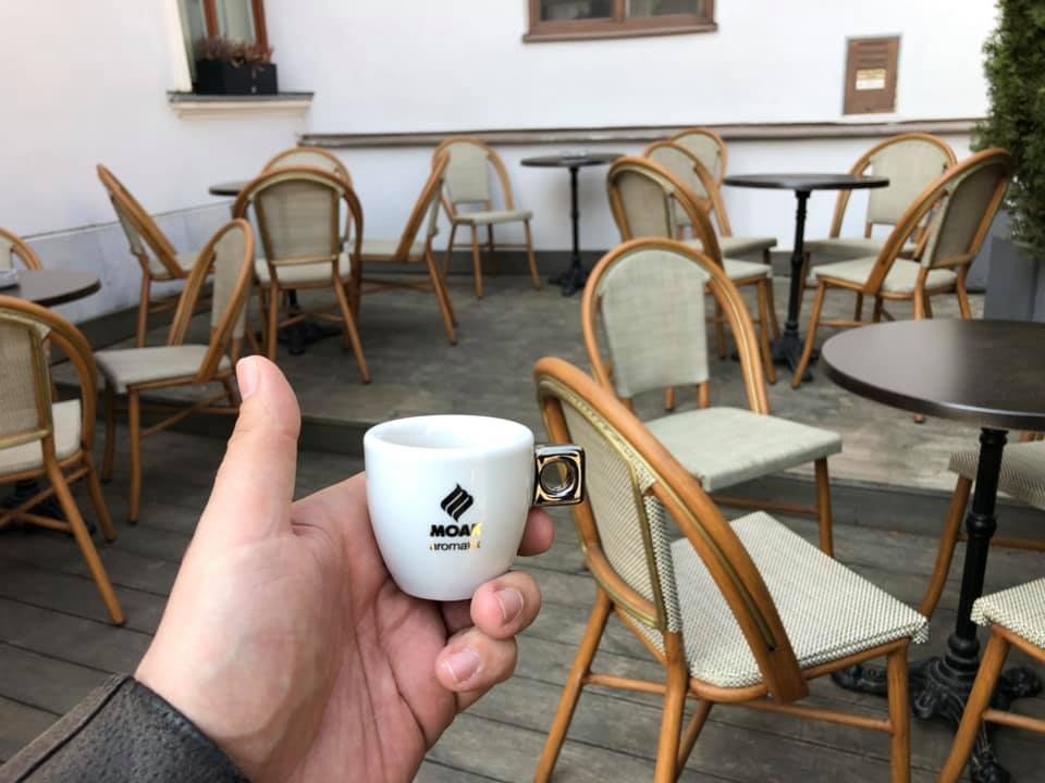 Kavárna vybavení- komplet včetně TOP kávovaru - 6