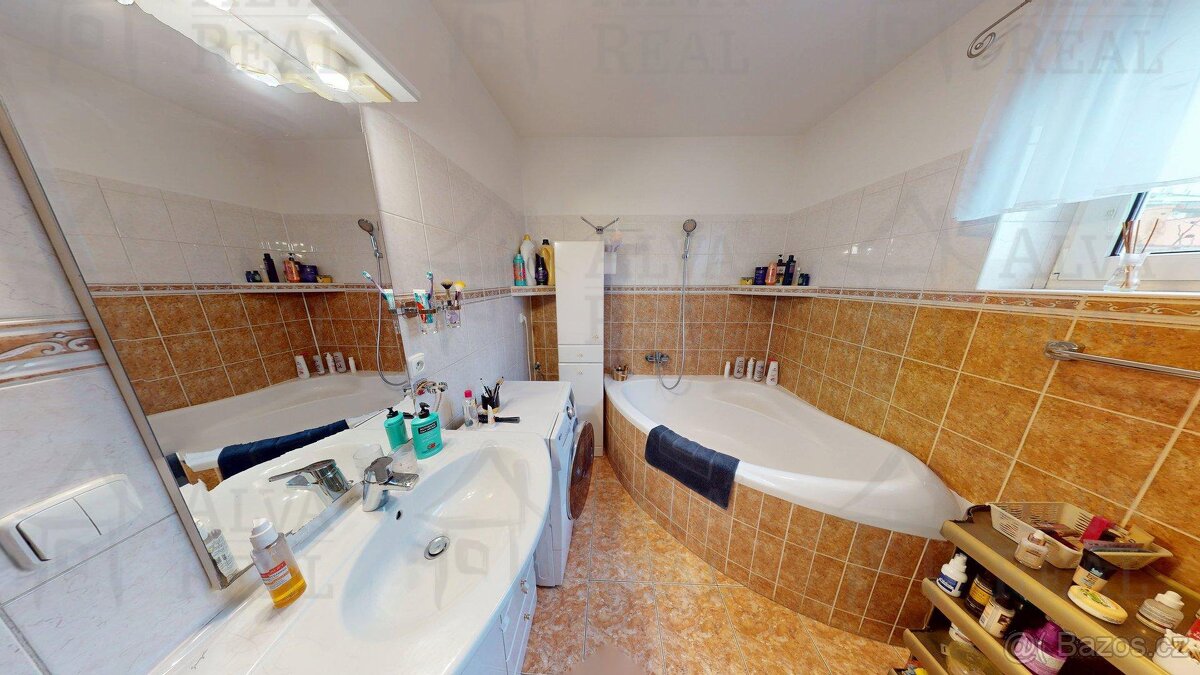 Dlouhodobý pronájem vybaveného bytu 3+kk 60 m² s terasou ... - 6