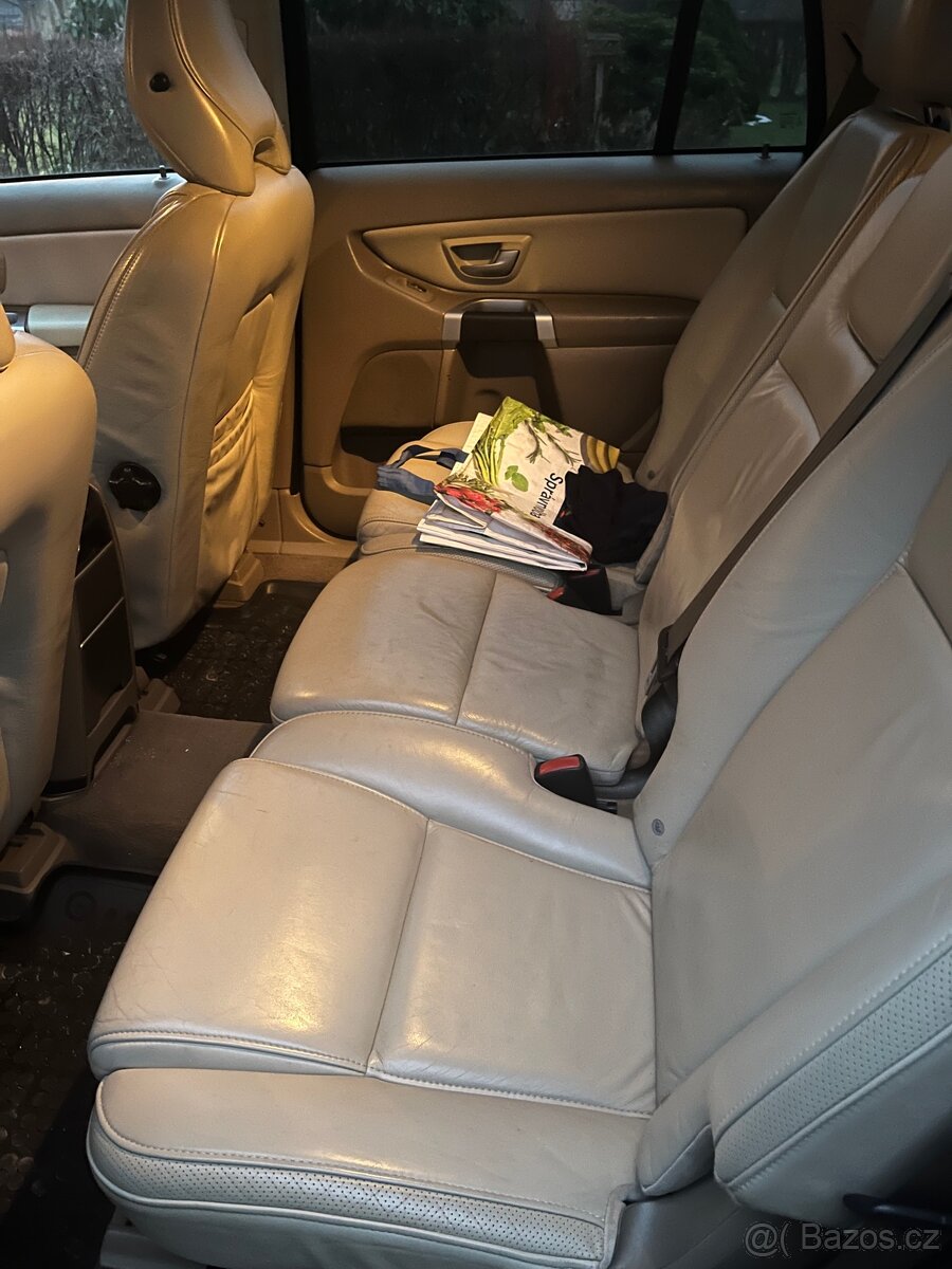 Volvo XC90 2,4 136kw AWD nafta - 6