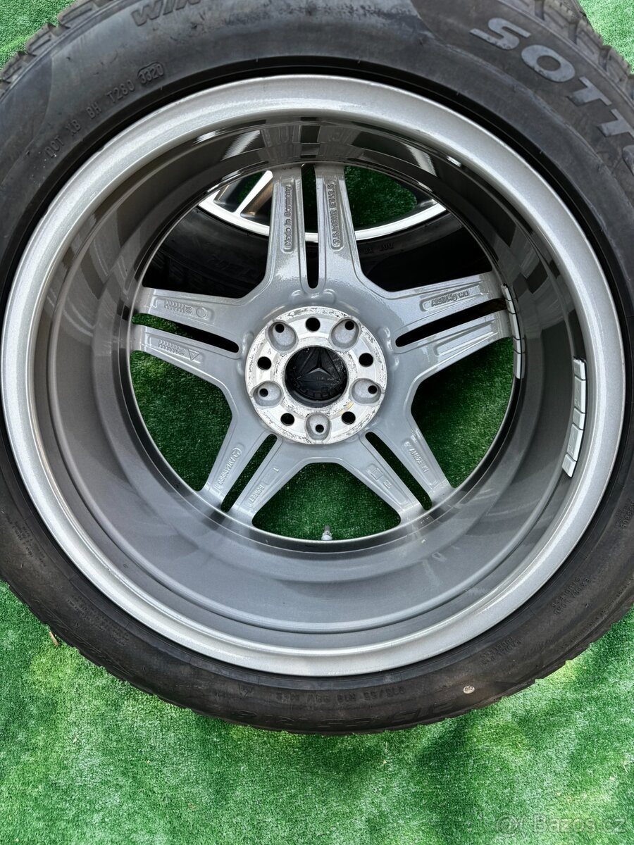 Originál alu kola Mercedes GLA R18 zimní AMG - 6