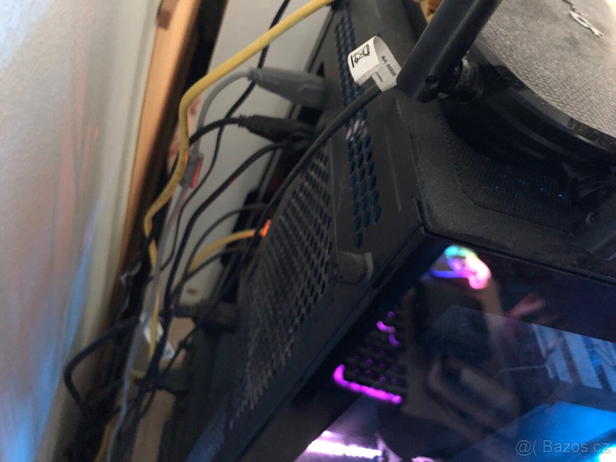 prodám herní pc i s monitorem - 6