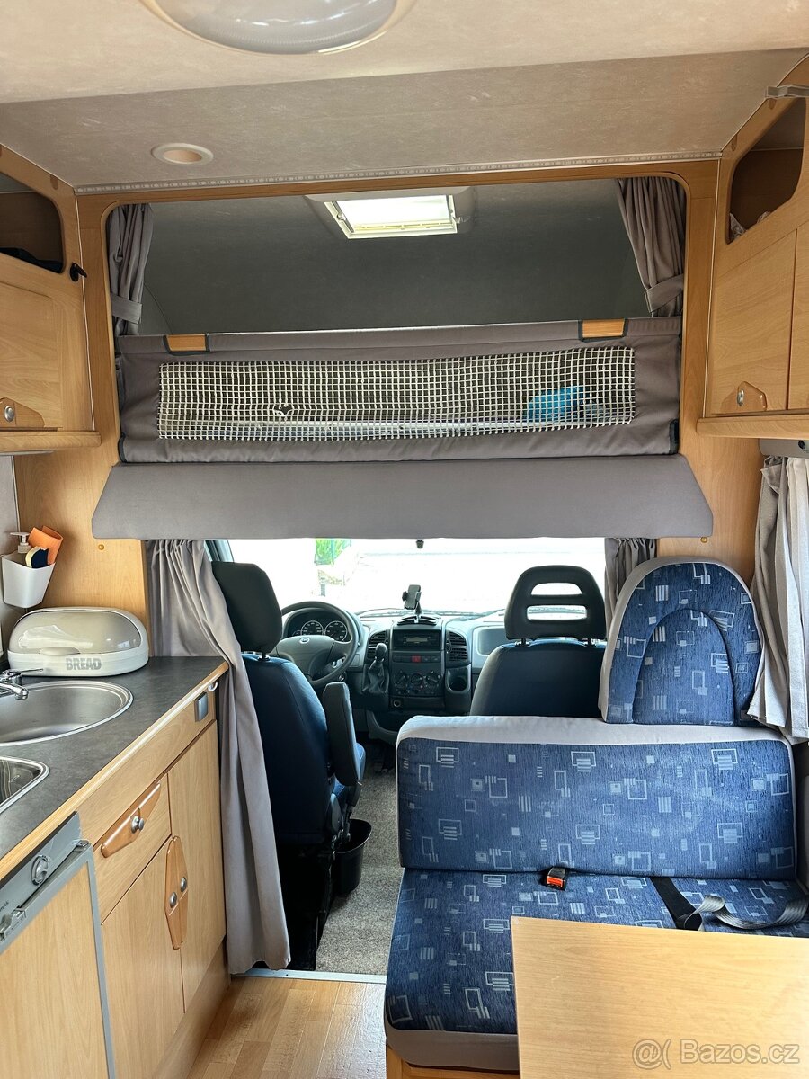 Prodám obytné auto, obytku, bydlik karavan - 6