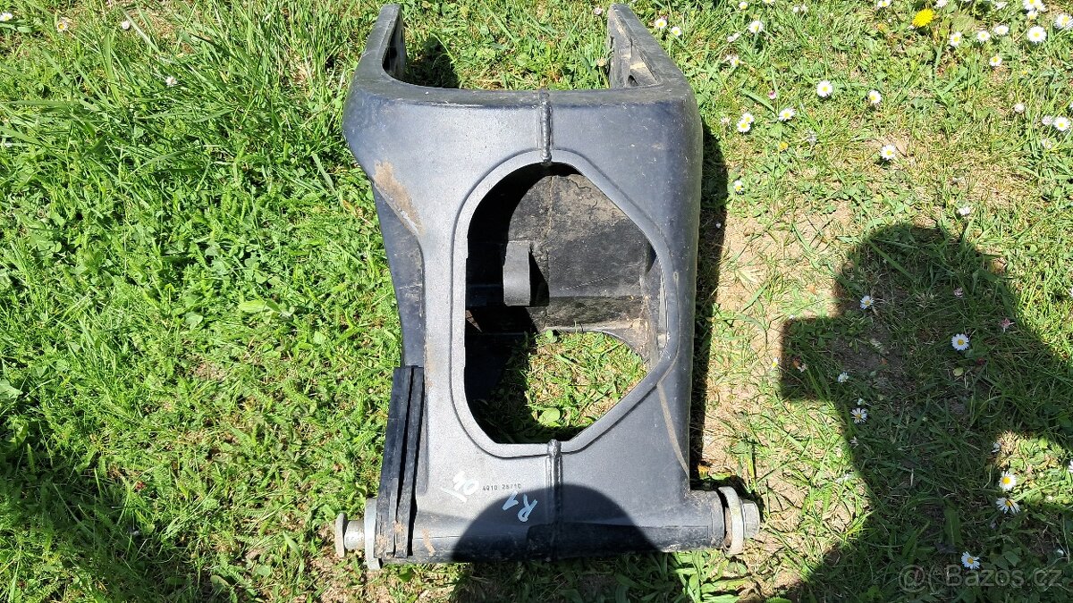 R1 2004 ND - 6