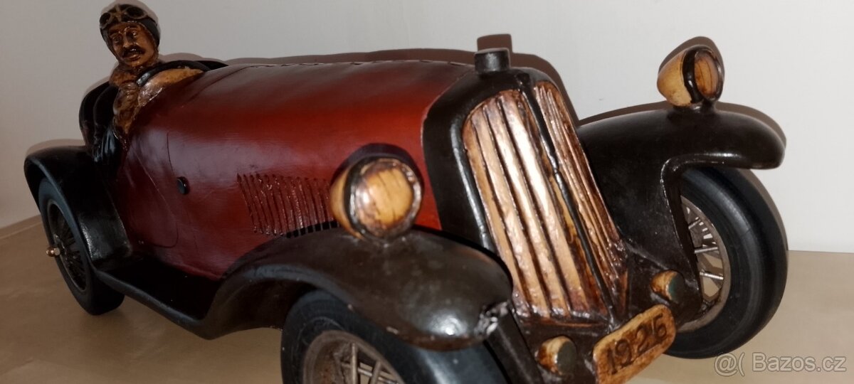 MODEL AUTO VETERÁN kabriolet 8 - 6