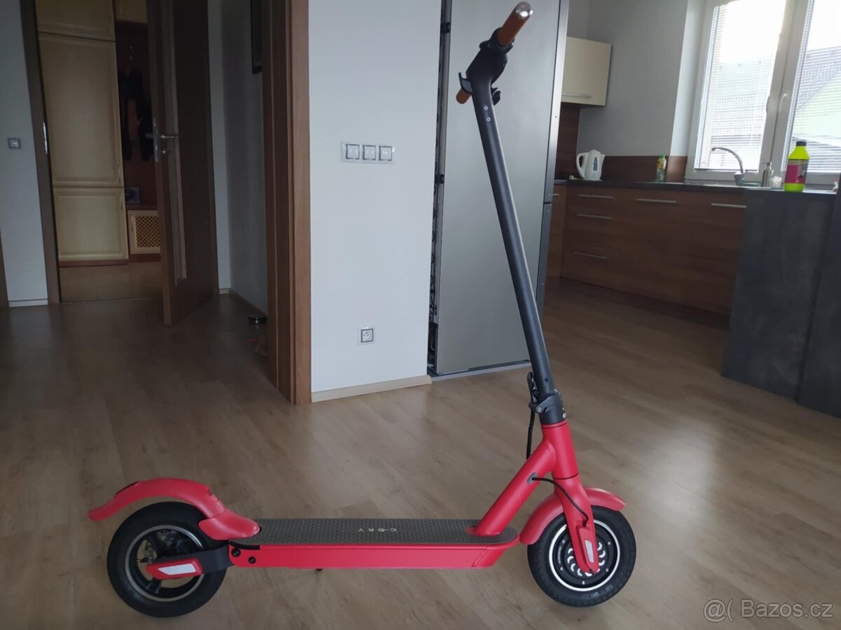 Elektrokoloběžka Cory Race - 6