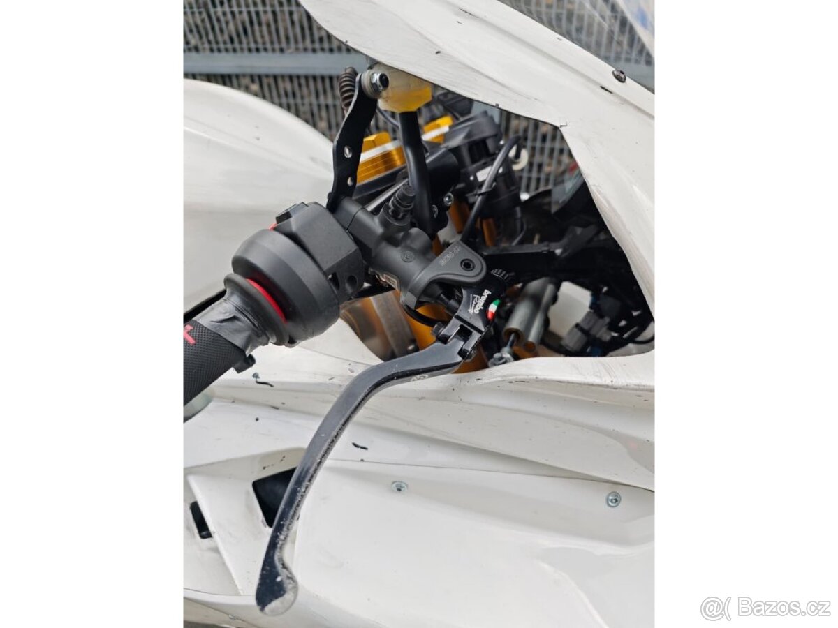 Aprilia RSV4 1100 Factory - 6