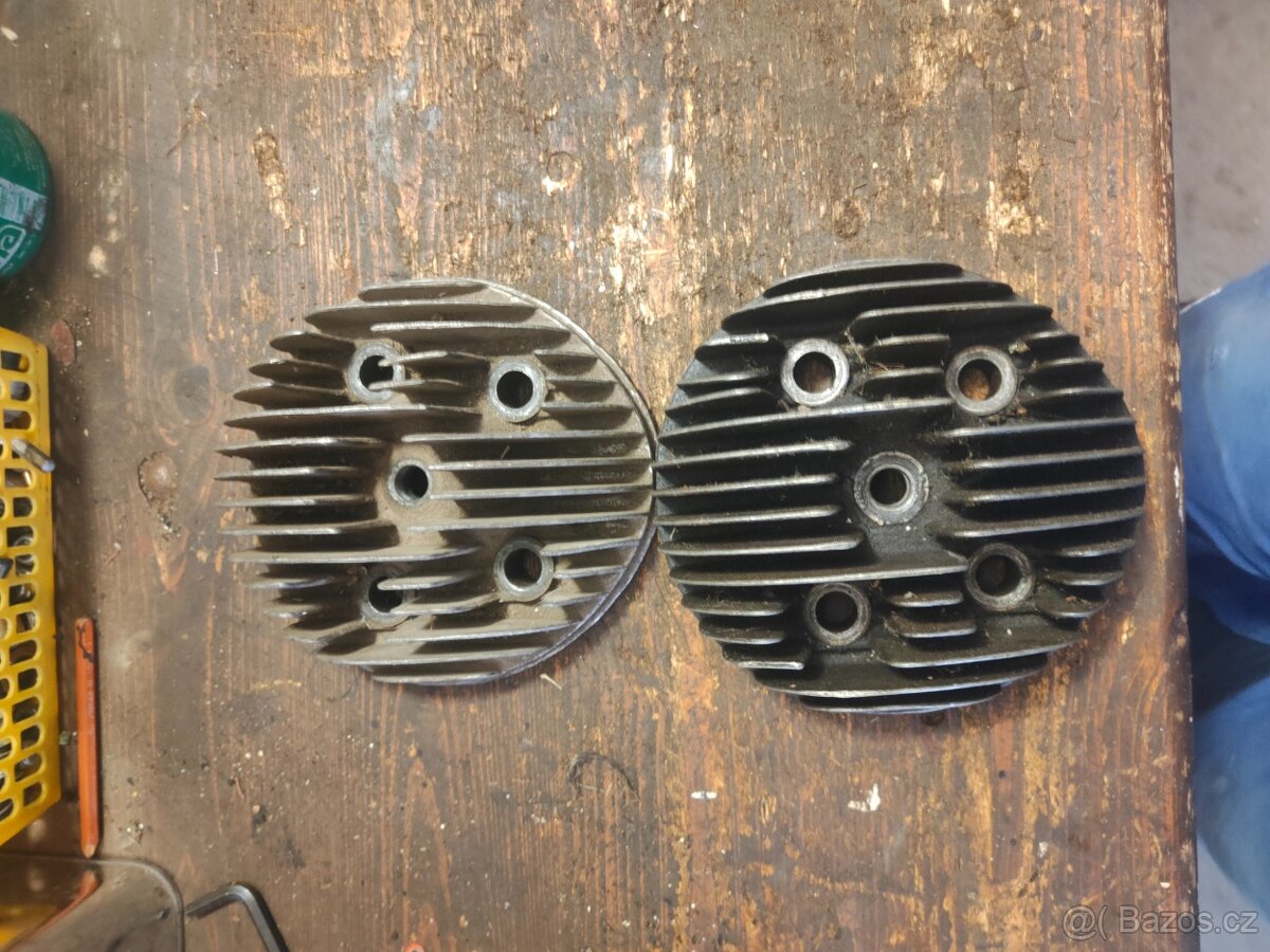 Hlava Jawa a ČZ,víka motoru - 6