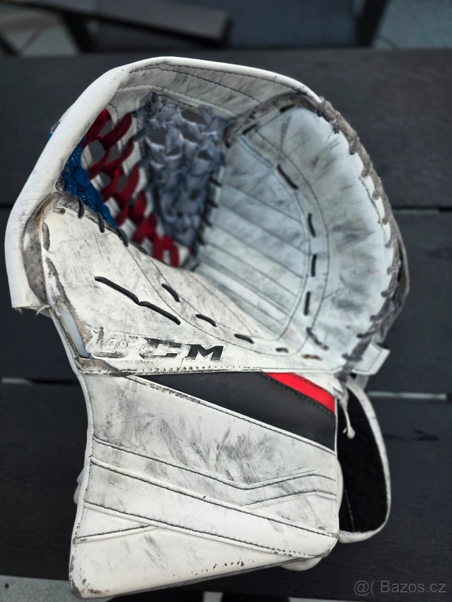 Lapačka CCM + Vyrážečka VAUGHN - 6