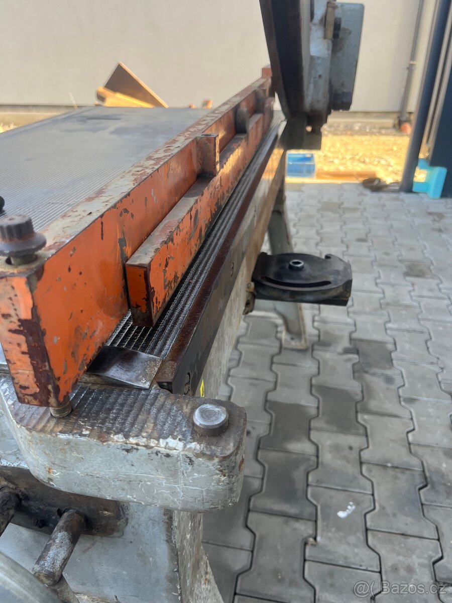 Ruční tabulové nůžky 1000/2,5 - 6