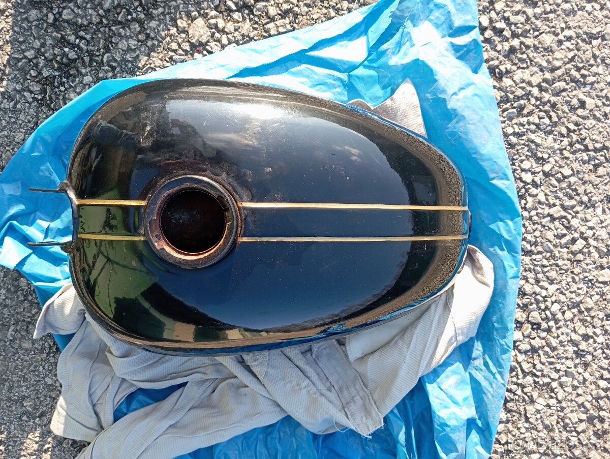 Nádrž Jawa ČZ - 6