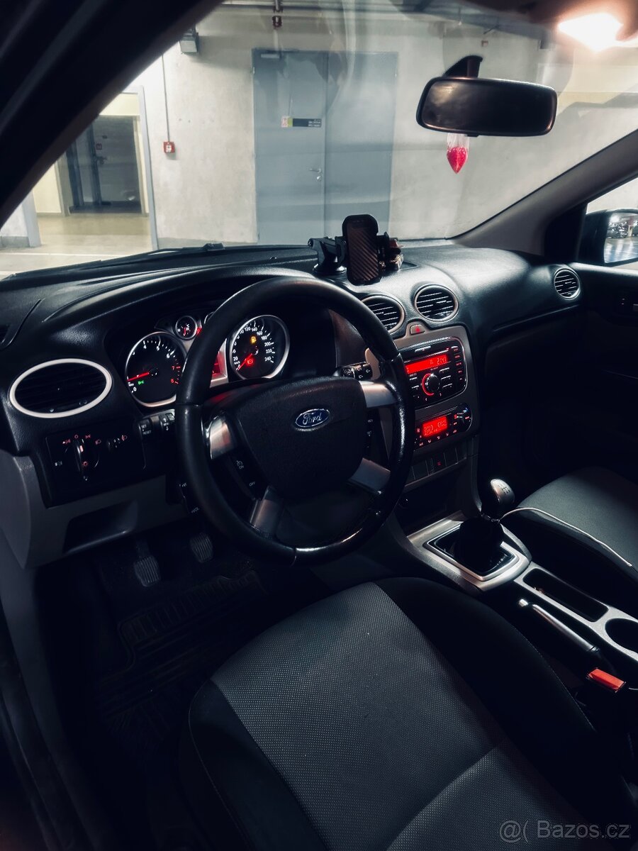 Ford Focus - 6