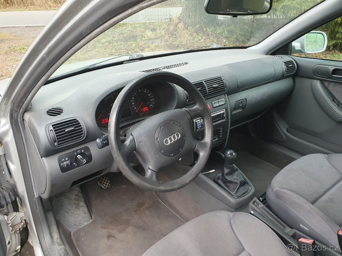 Audi A3 1.6i,r.v. 1999,absolutne bez KOROZE,dovoz it.,digita - 6