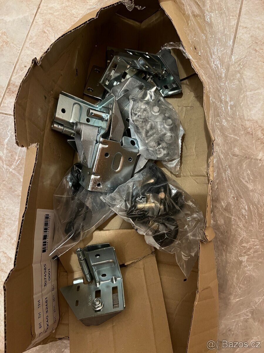 Panely/lamely na sekční garážová vrata . - 6