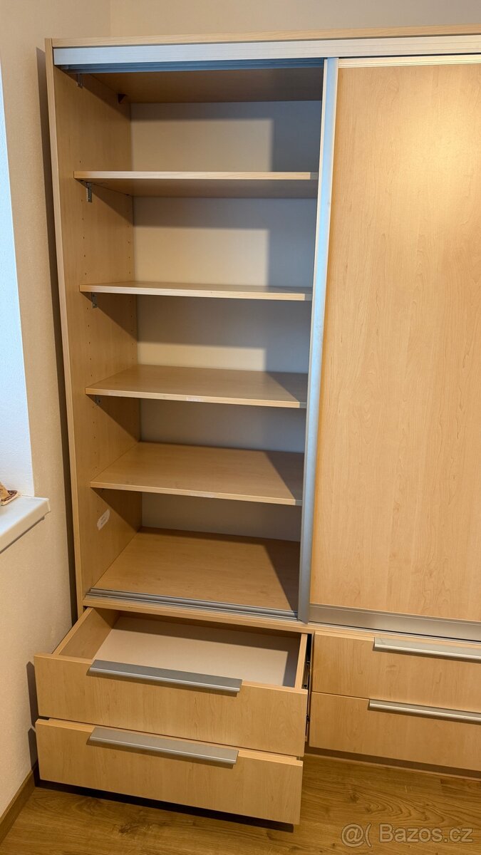 Skříň s posuvnými dveřmi + komoda – lamino bříza na míru - 6