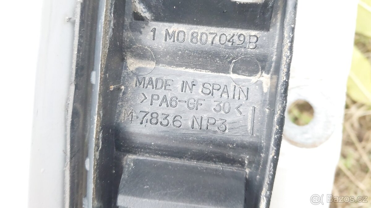 Seat Toledo 2 / LEON – Blatníky přední bílé - 6