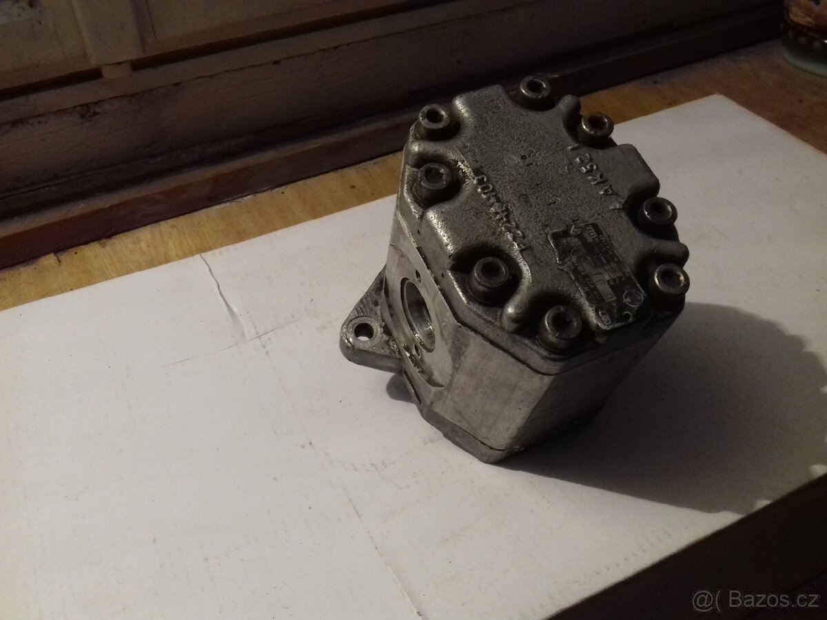 Hydraulické čerpadlo Zetor - 6