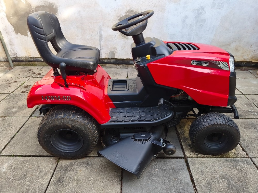 Zahradní traktor Mountfield 1438 M - SD - 6