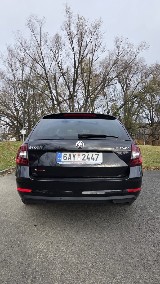 Škoda Octavia, Elegant 2,0 110 kW - 6