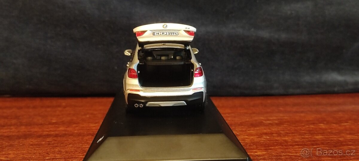 BMW X4 Herpa - 6