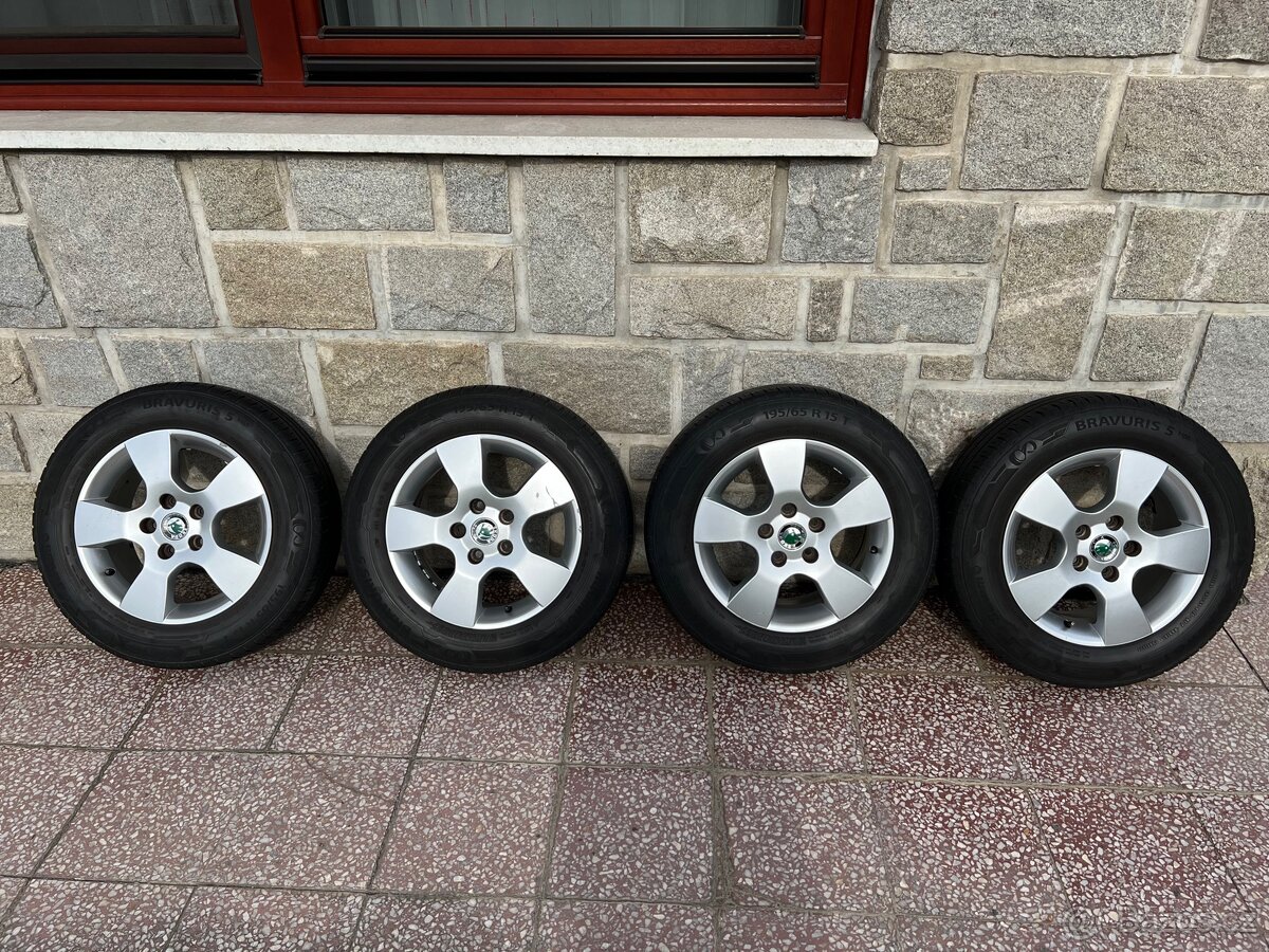 Letní pneu Škoda Octavia 2 - 6