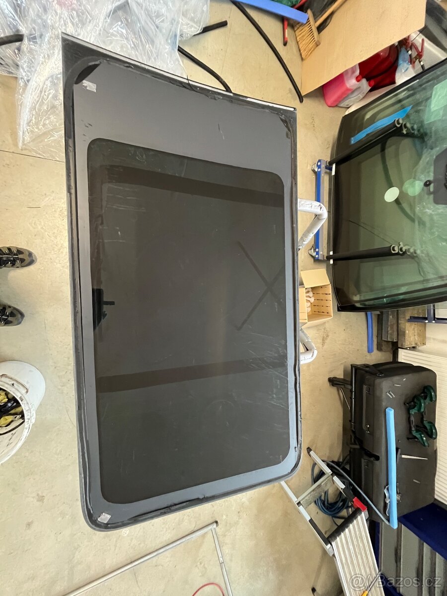 Boční sklo Ford transit 2014 - leve prave - 6