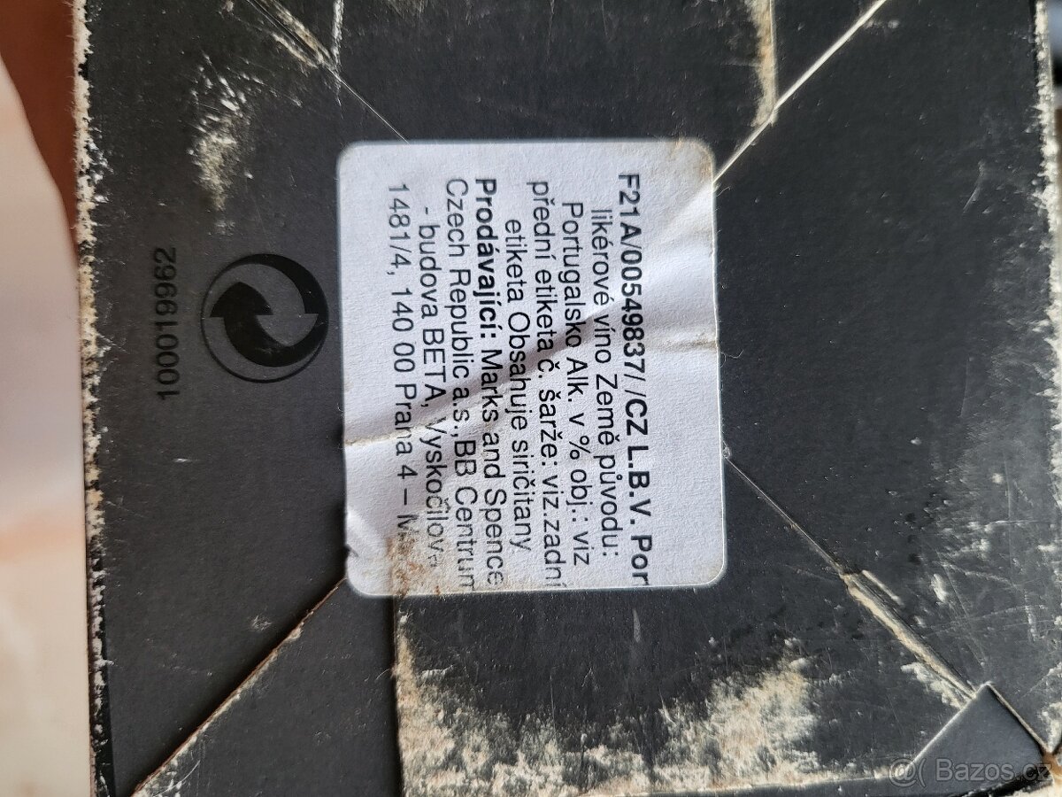 Luxusní portské víno M&S, 750 ml - 6