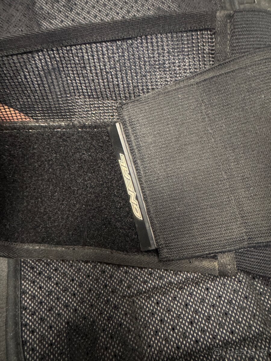 Mx hrudni chranic - 6