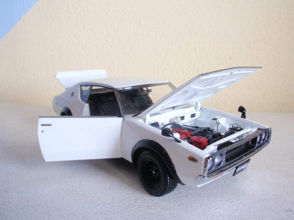 Modely Kyosho 1/18 - 6