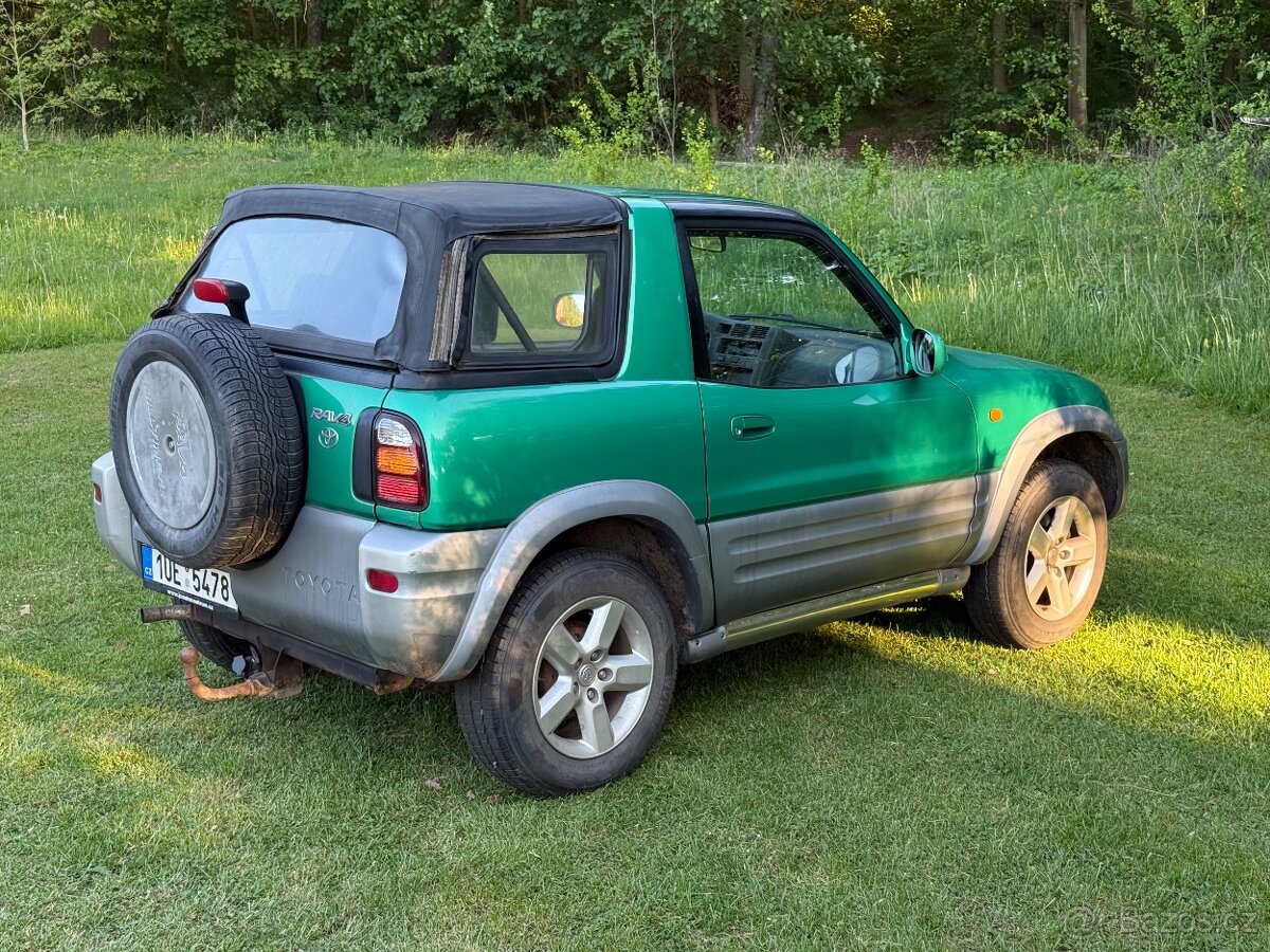 Toyota RAV 4 - 6